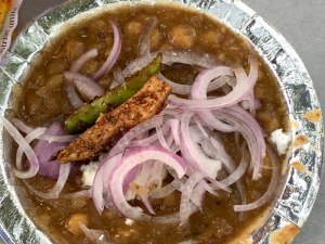 4055D905-F81F-4EF6-A8C7-22047560F3C7