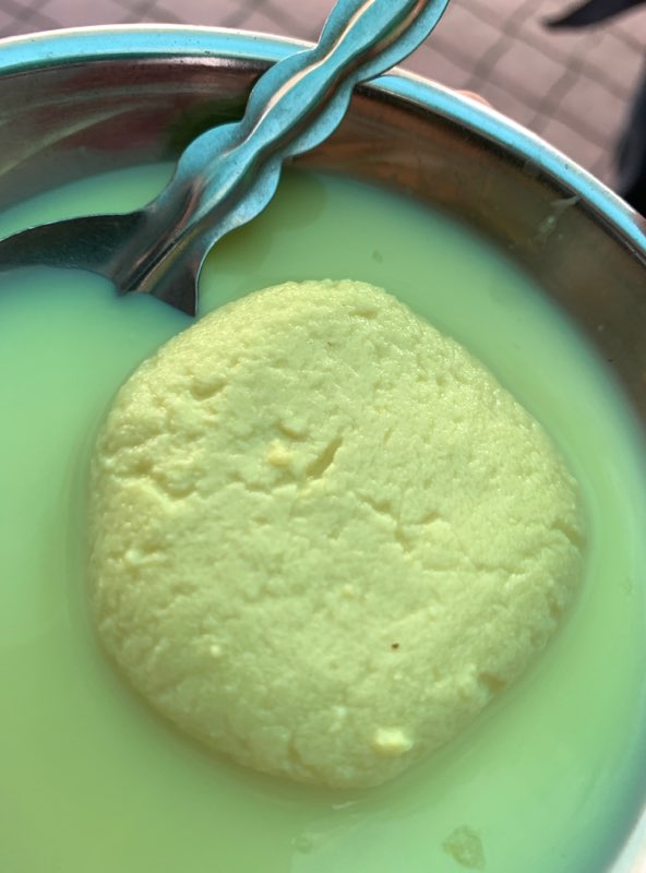 0D295C18-7274-4AAF-B1F3-566EEFFA4D1F